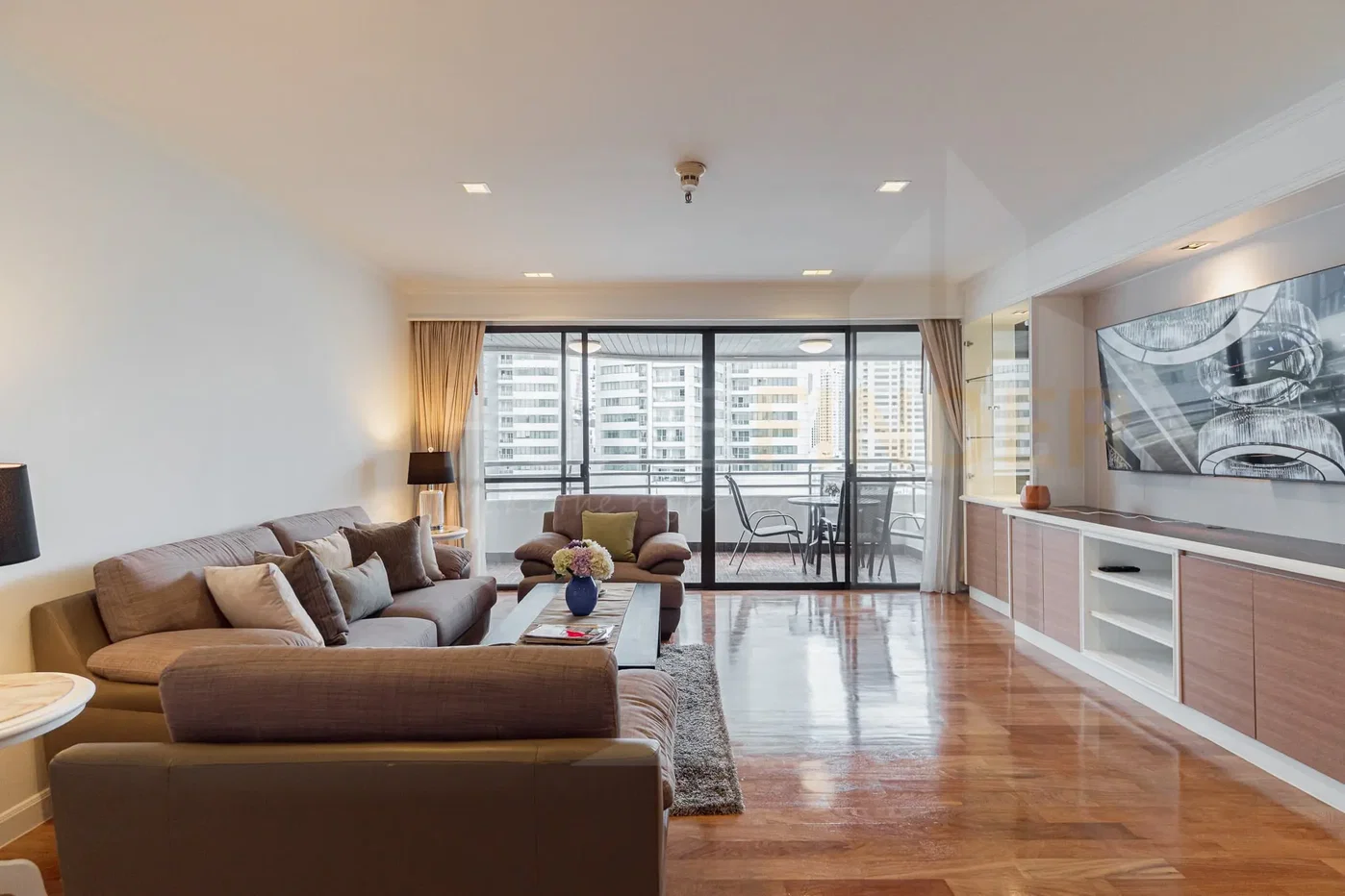 รูป Mayfair Garden 4 bedrooms, for rent - รูปที่ 1/10