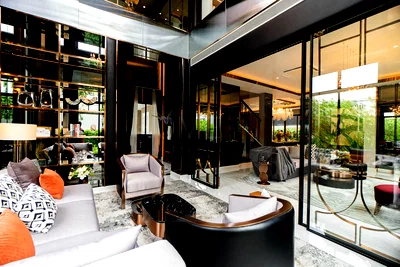 Houses for sale Samut Prakarn : Cinq Royal The Eighteen Bangna KM.7 5 bedrooms, for sale