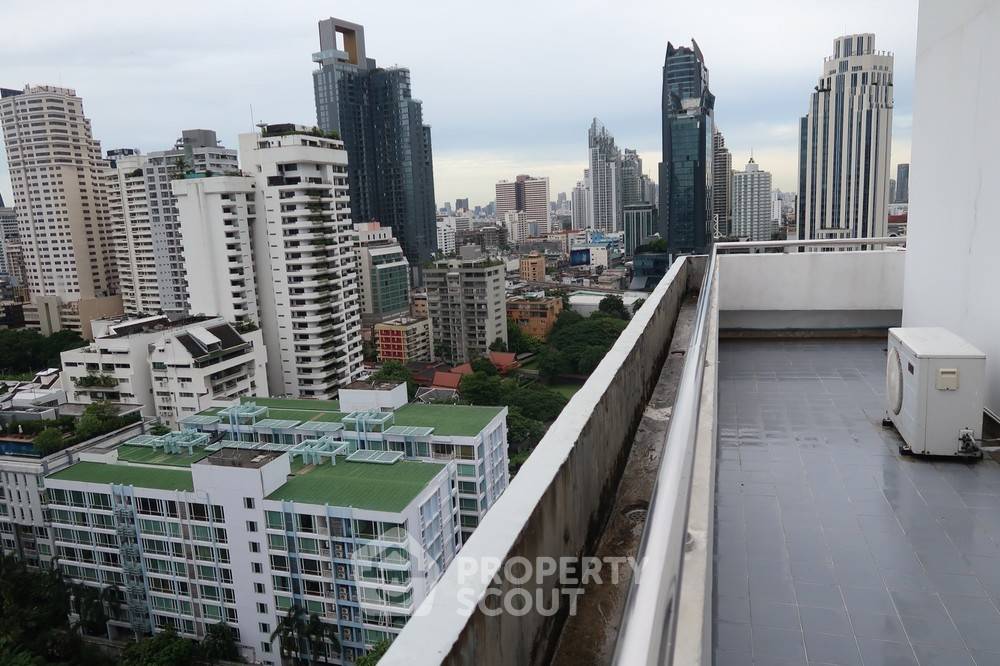 รูป คอนโด 3-ห้องนอน ที่ สุขุมวิท ปาร์ค คอนโดมิเนียม ใกล้ BTS อโศก (ID 385145) - รูปที่ 5/6