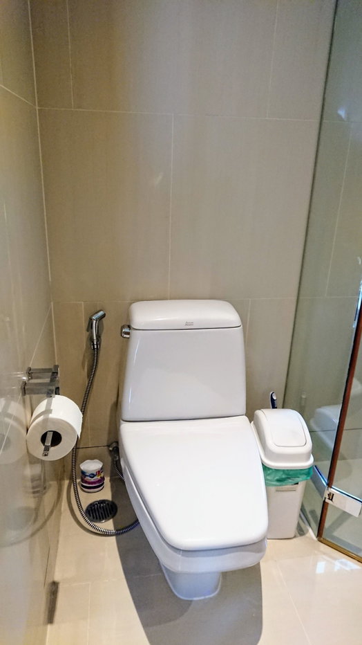 picture The Emporio Place 2 bedrooms, for rent - 3/20