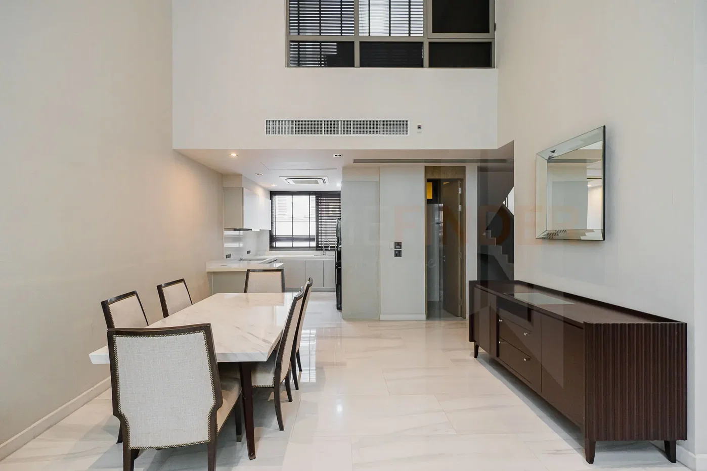 รูป Quarter 39 4 bedrooms, for rent - รูปที่ 3/12