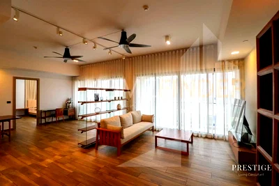 คอนโดให้เช่า : The Lofts Asoke 4 bedrooms, for rent