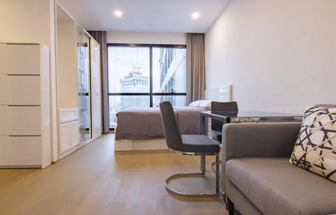 สตูดิโอ | 1 ห้องน้ำ | MRT Sam Yan | 26 ตร.ม. | 30,000 บาท/เดือน | ชั้น 17 — Ashton Chula-Silom กรุงเทพฯ