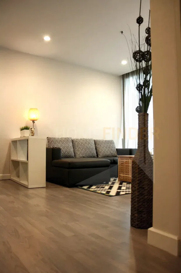 รูป The Room BTS Wongwian Yai 2 bedrooms, for rent - รูปที่ 1/11