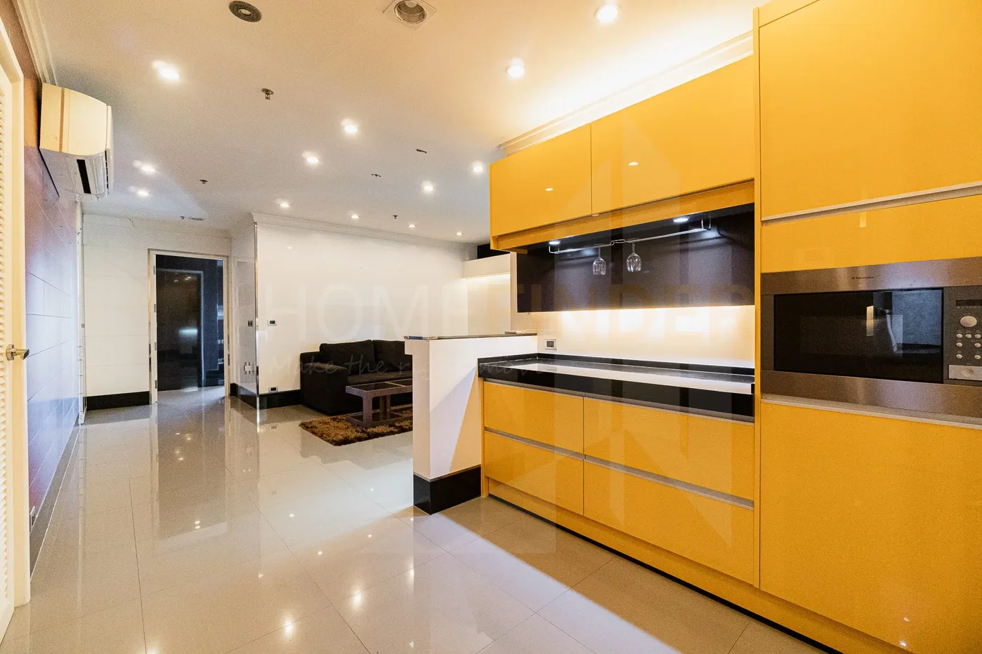 picture The Master Centrium 3 bedrooms, for rent - 4/11