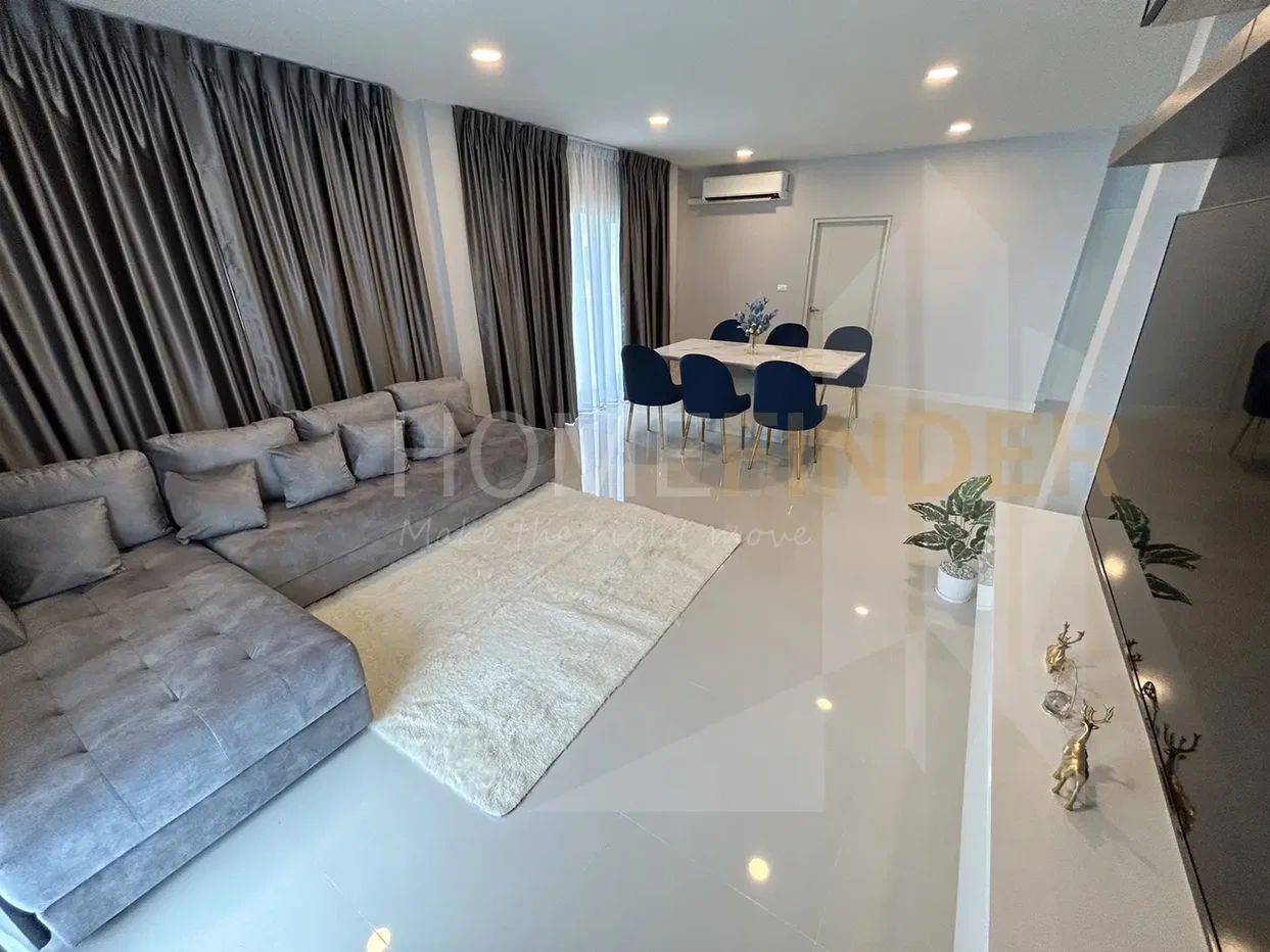 รูป Centro Bangna 4 bedrooms, for rent - รูปที่ 2/12