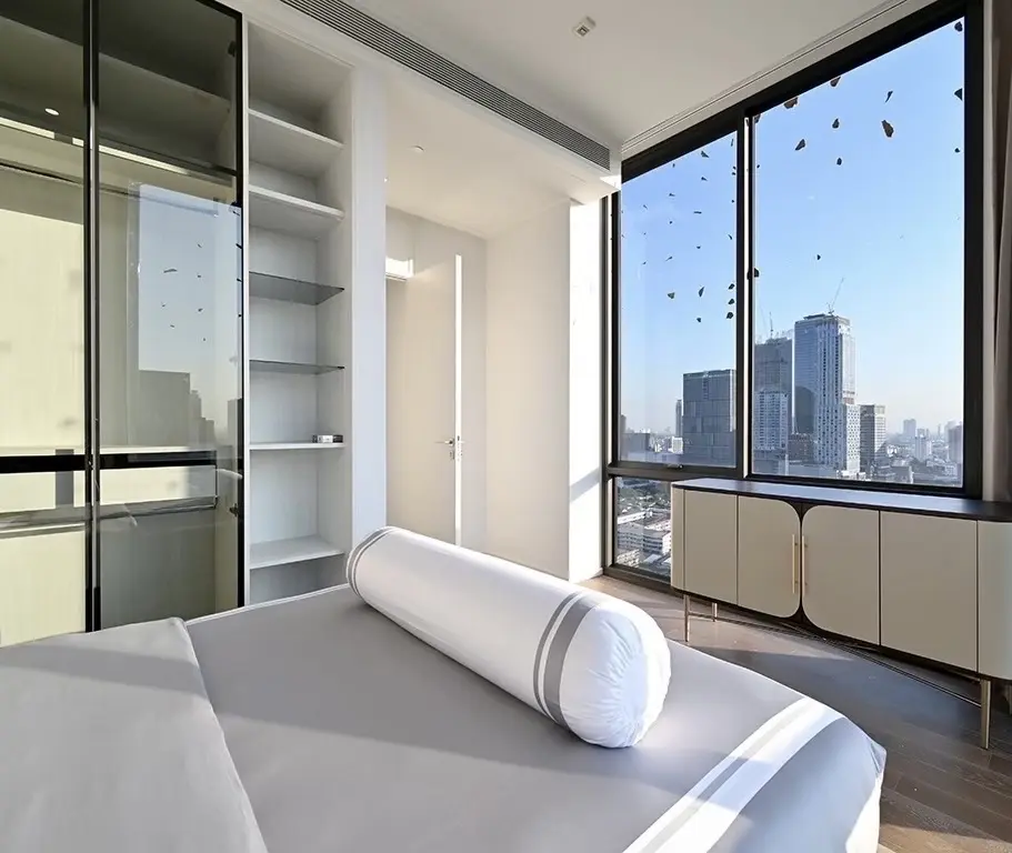 picture Muniq Langsuan 3 bedrooms, for rent - 8/9