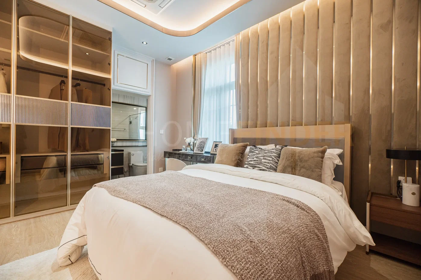picture Alpina Rama 2 5 bedrooms, for sale - 6/12