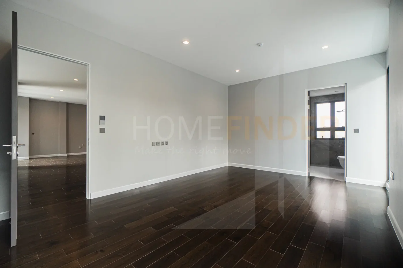 picture 95E1 4 bedrooms, for sale - 7/14
