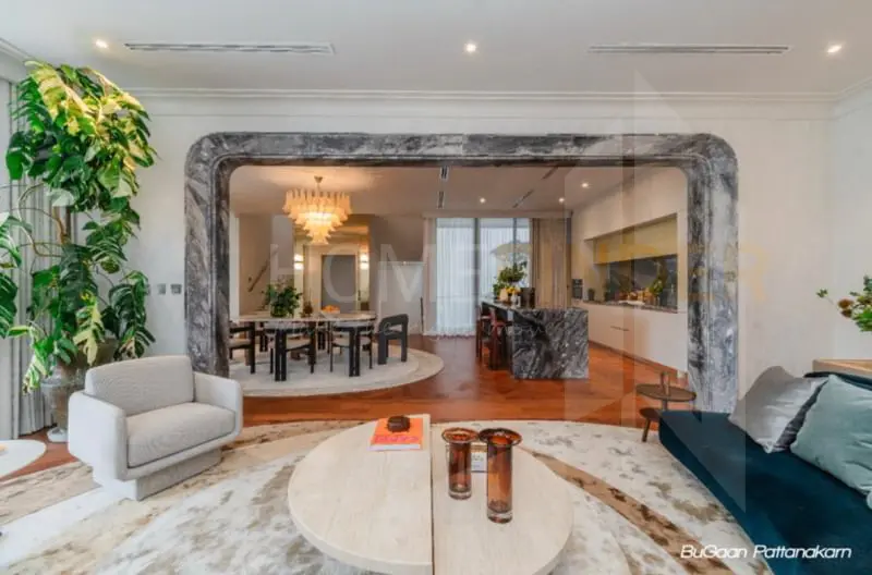 รูป BuGaan Pattanakarn 6 bedrooms, for sale - รูปที่ 2/6