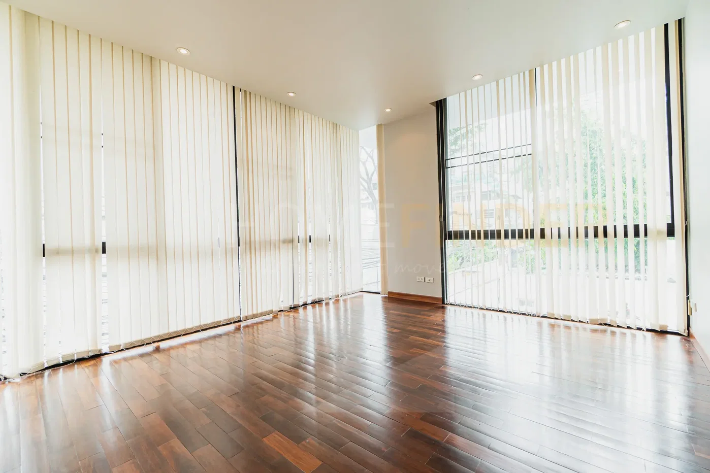 รูป 4 bedroom House Thonglor Sukhumvit for rent- Unfurnished 4 bedroom house for rent in Sukhumvit 4 ห้องนอน ให้เช่า - รูปที่ 20/20