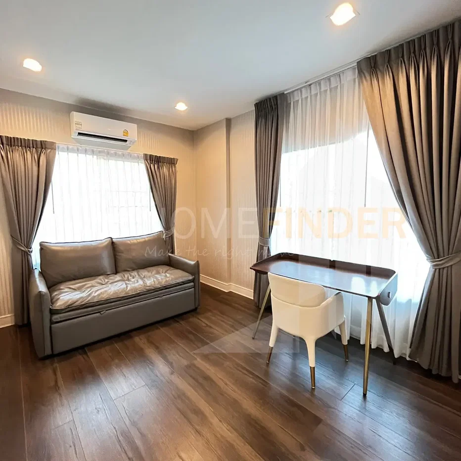 picture Nantawan Ramintra - Paholyothin 50 4 bedrooms, for sale - 9/12