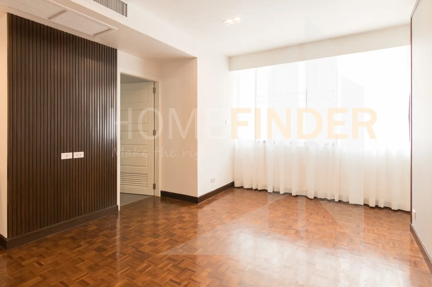 picture Baan Yen Akard Condominium 2 bedrooms, for rent - 7/11