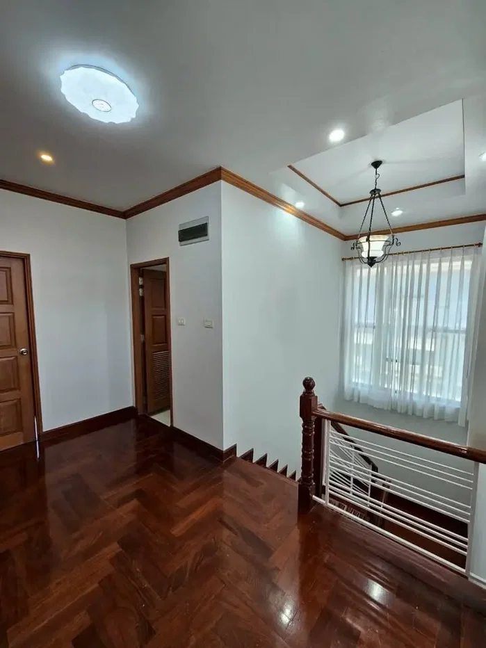 picture House in Ladprao 93 4 bedrooms, for sale - 6/7