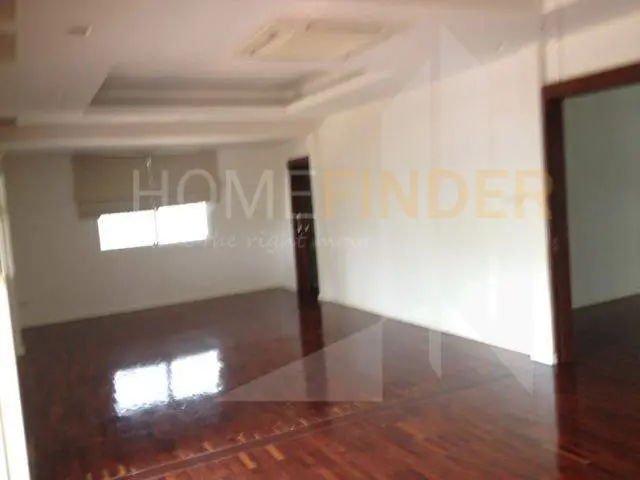 รูป House Soi Sukhumvit 71 4 bedrooms, for rent - รูปที่ 6/17