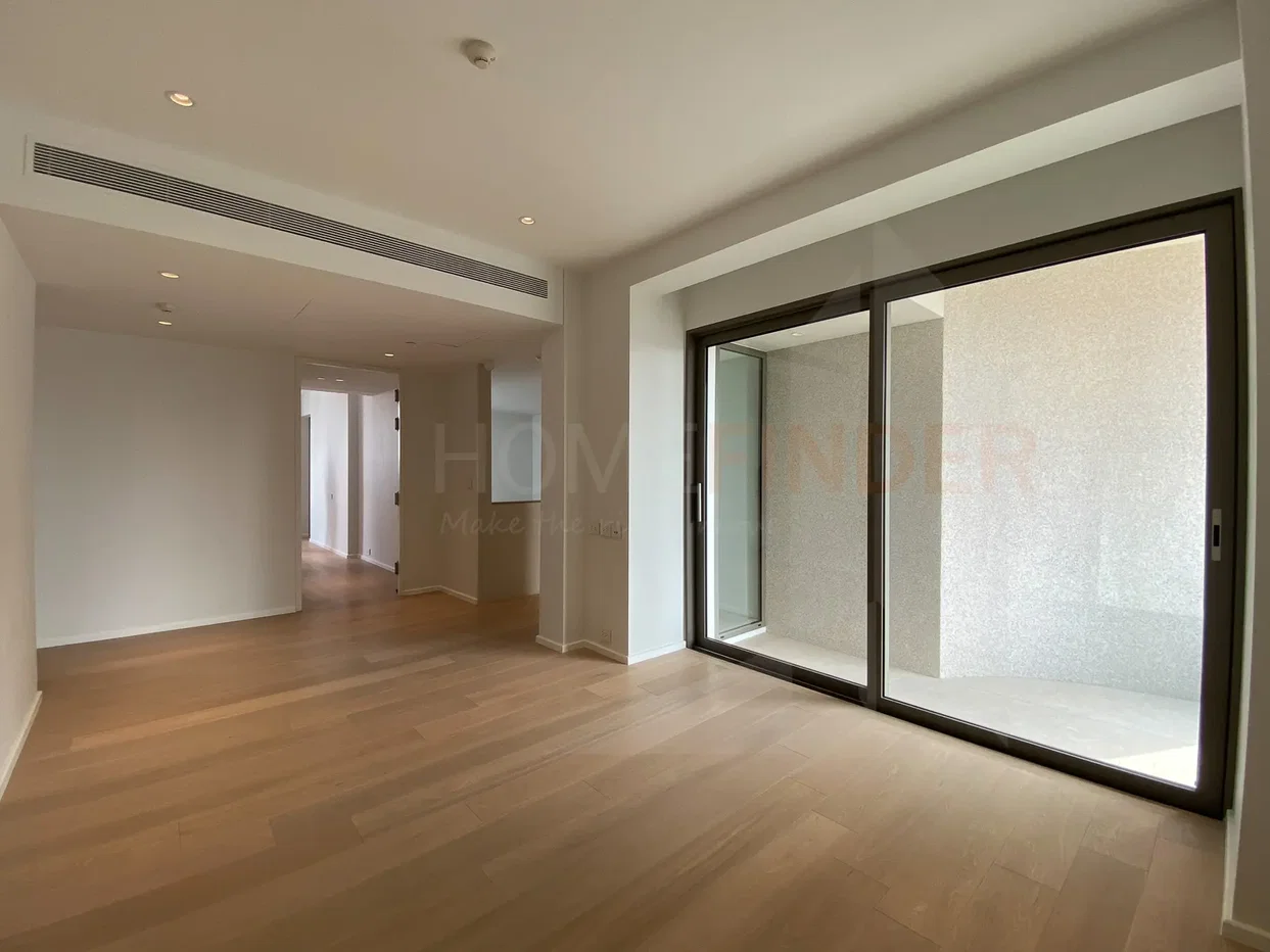 รูป A luxurious modern minimalist-style 4 bedrooms, for sale - รูปที่ 11/30