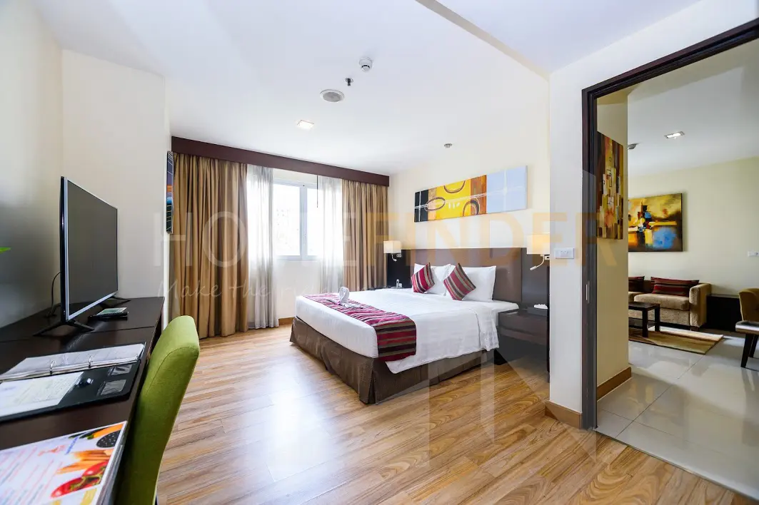 picture Lohas Residences Sukhumvit, 2 Bedrooms – BTS Phloen Chit, for rent - 6/11