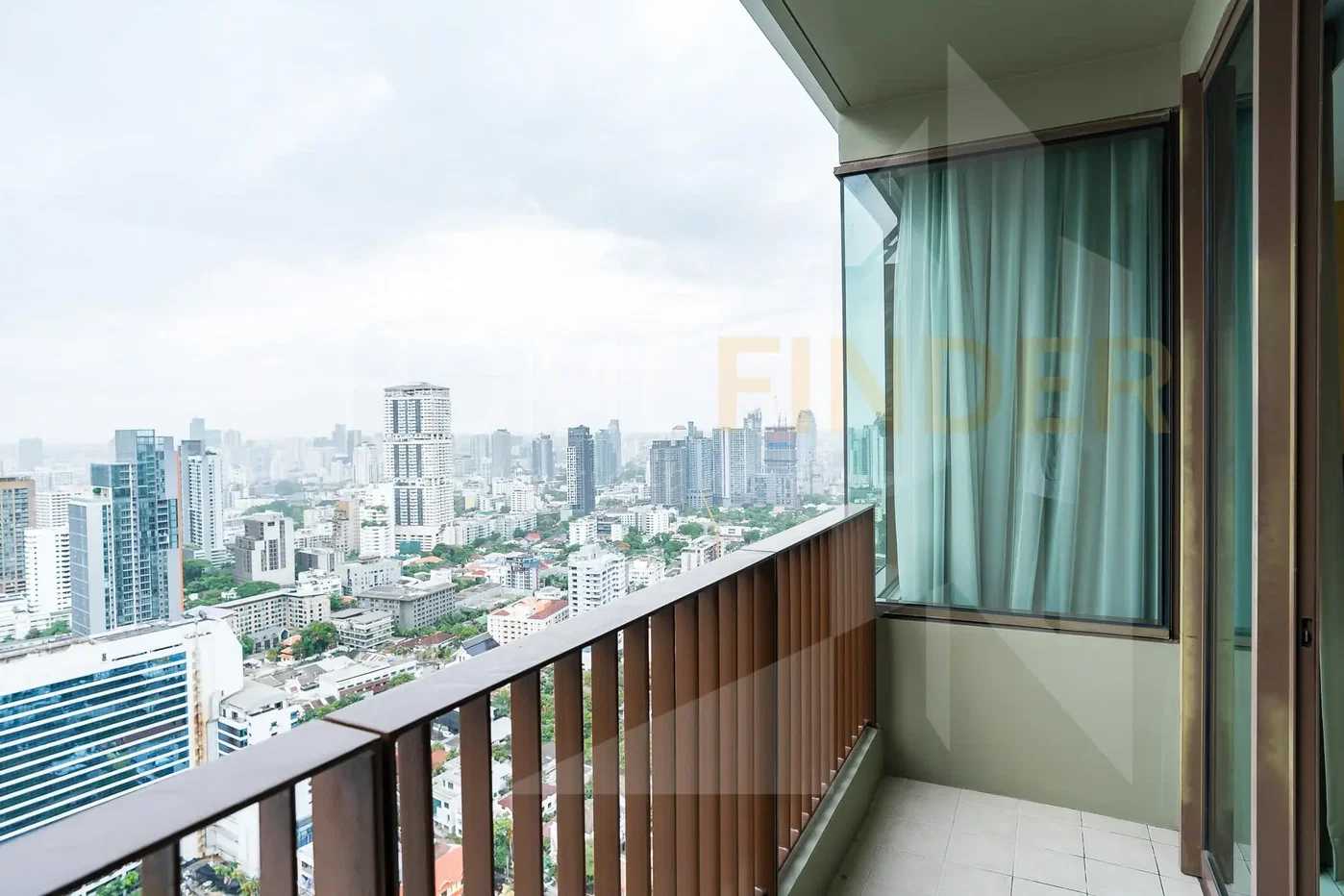 picture The Emporio Place 2 bedrooms, for sale - 6/7