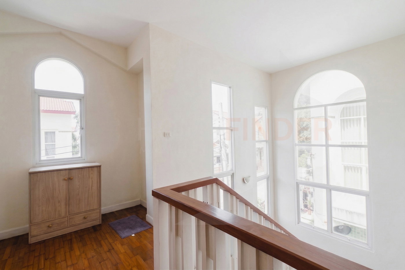 picture Rasa Spanish Courtyard 3 bedrooms, for sale - 13/23