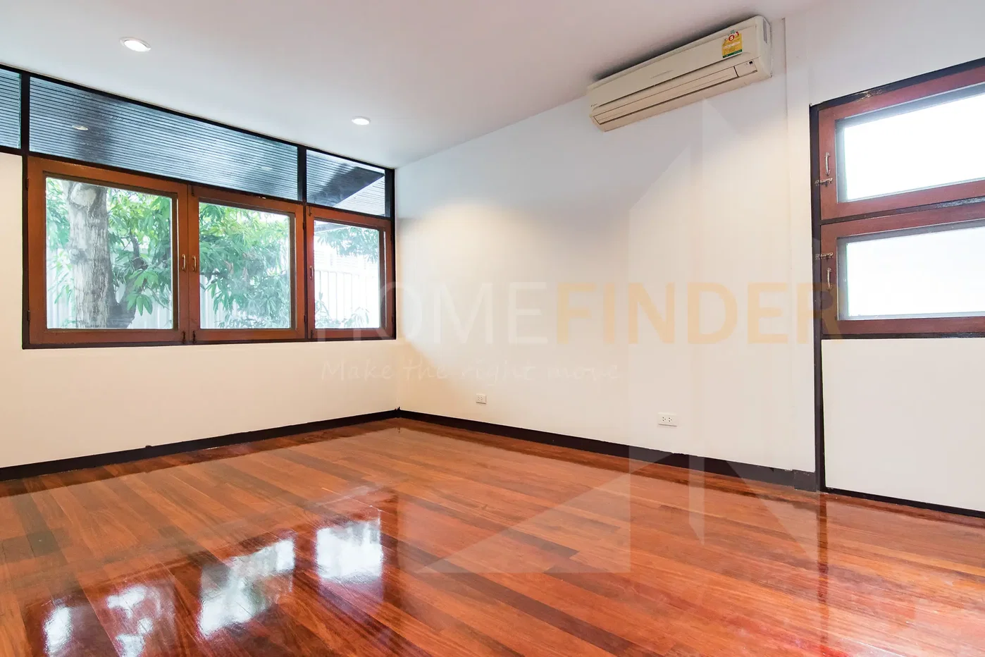 รูป House Thonglor 1 4 bedrooms, for rent - รูปที่ 20/48