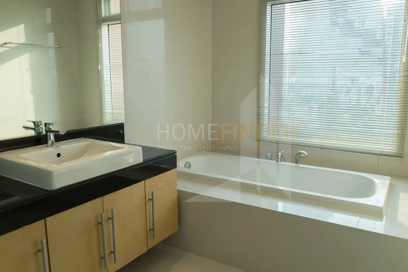 picture Fullerton 3 bedrooms, for rent - 7/7