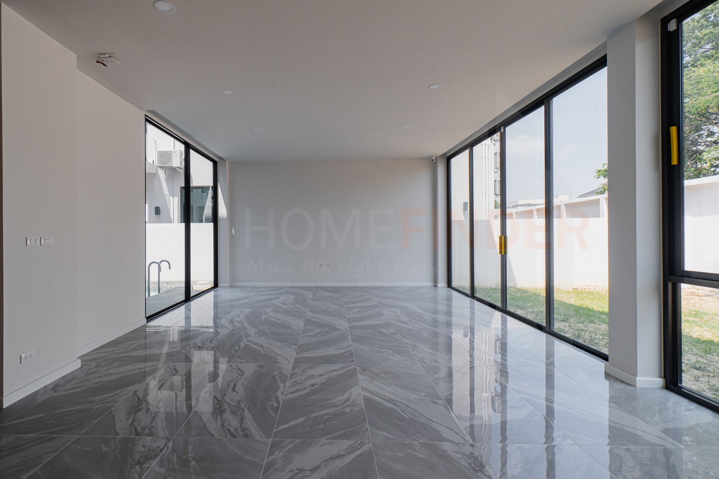 รูป The Master Ekkamai-Ramintra 4 bedrooms, for sale - รูปที่ 9/27