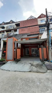 🔥 FOR SALE –Varathorn Ville Pattanakarn 44| Near MRT Phatthanakan