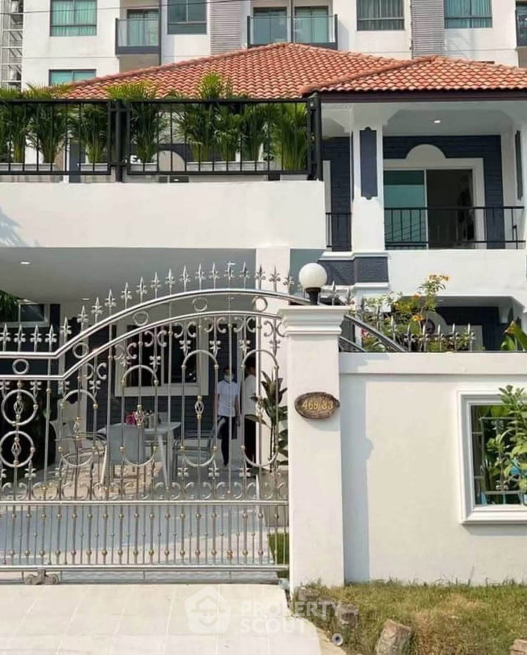 รูป วิลล่า 5-ห้องนอน ใกล้ พัทยาใต้ (ID 3256394) - รูปที่ 4/10