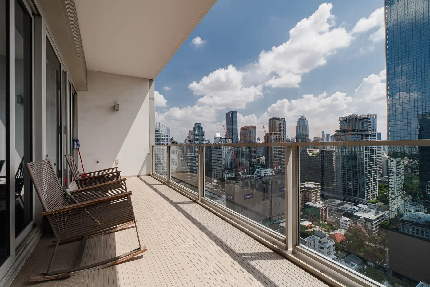 picture 185 Rajdamri 3 bedrooms, for sale - 22/24