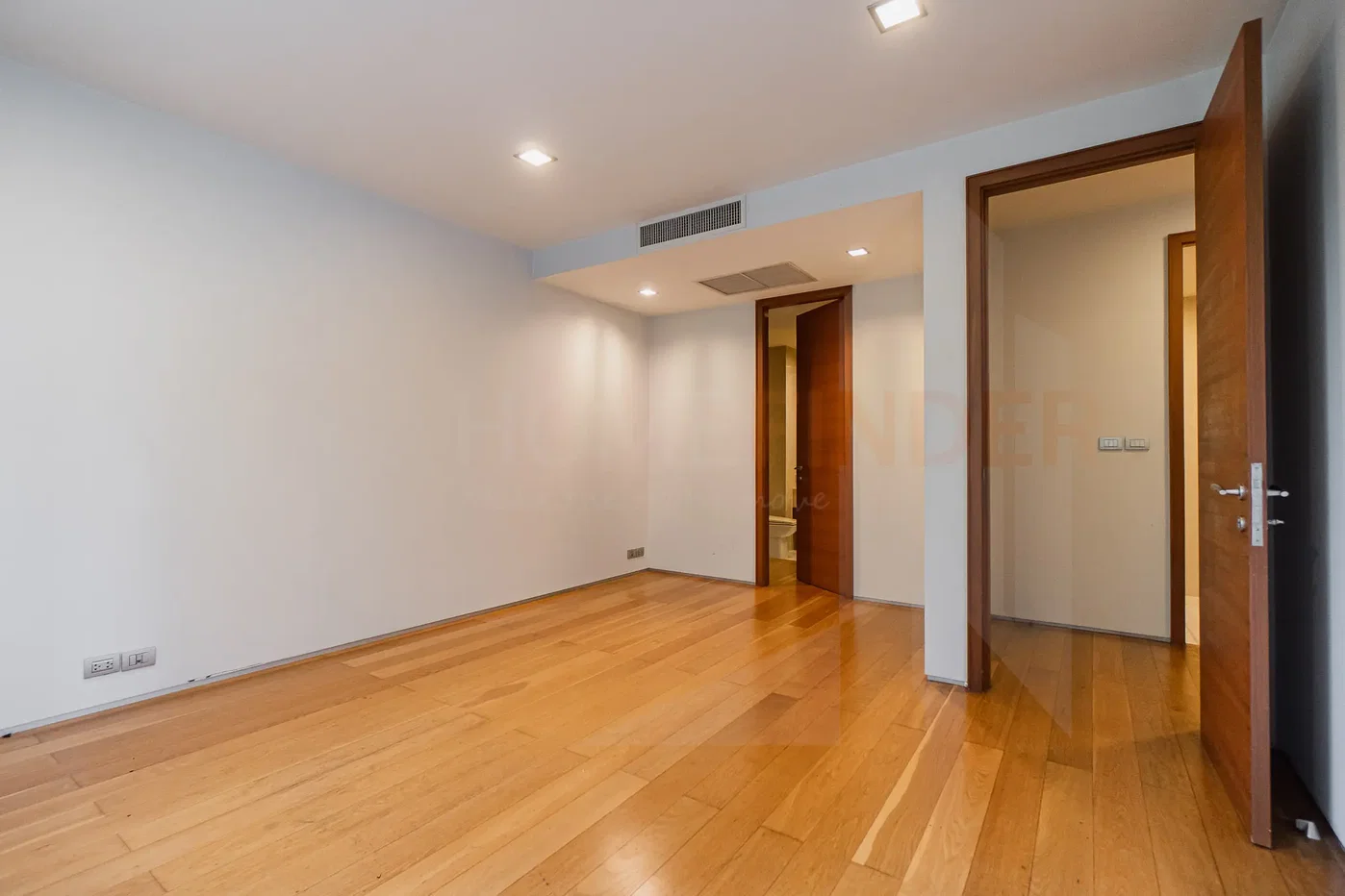 รูป Ficus Lane 3 bedrooms, for rent - รูปที่ 3/20
