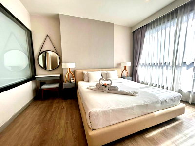Condos for sale : Condo for sale: Keen Centre Sriracha. Fully furnished with complete set of furniture and appliances.