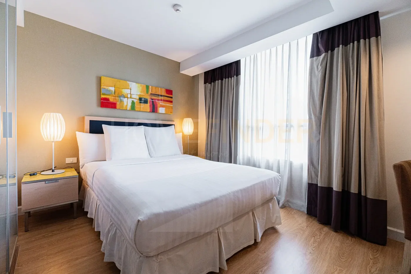 รูป Urbana Langsuan (Executive) 2 bedrooms, for rent - รูปที่ 5/9