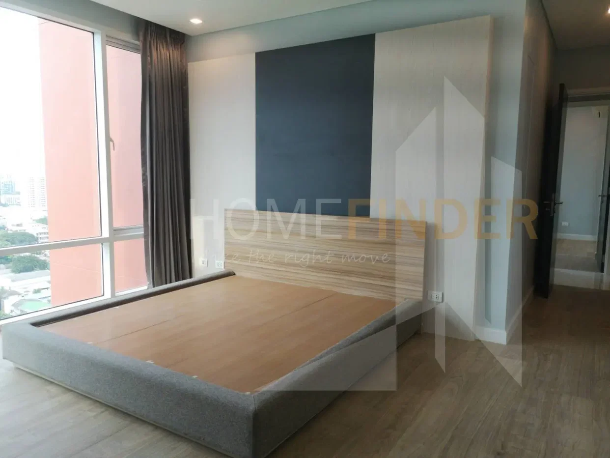 picture Fullerton 3 bedrooms, for rent - 3/6
