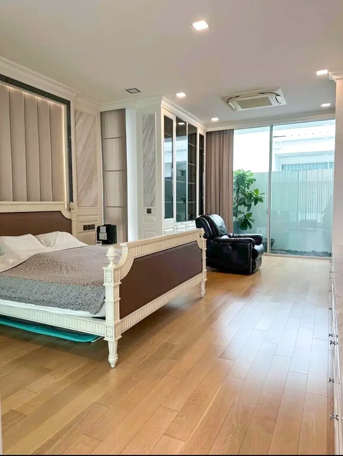 picture Vive Ekkamai - Ramintra 4 bedrooms, for sale - 6/20