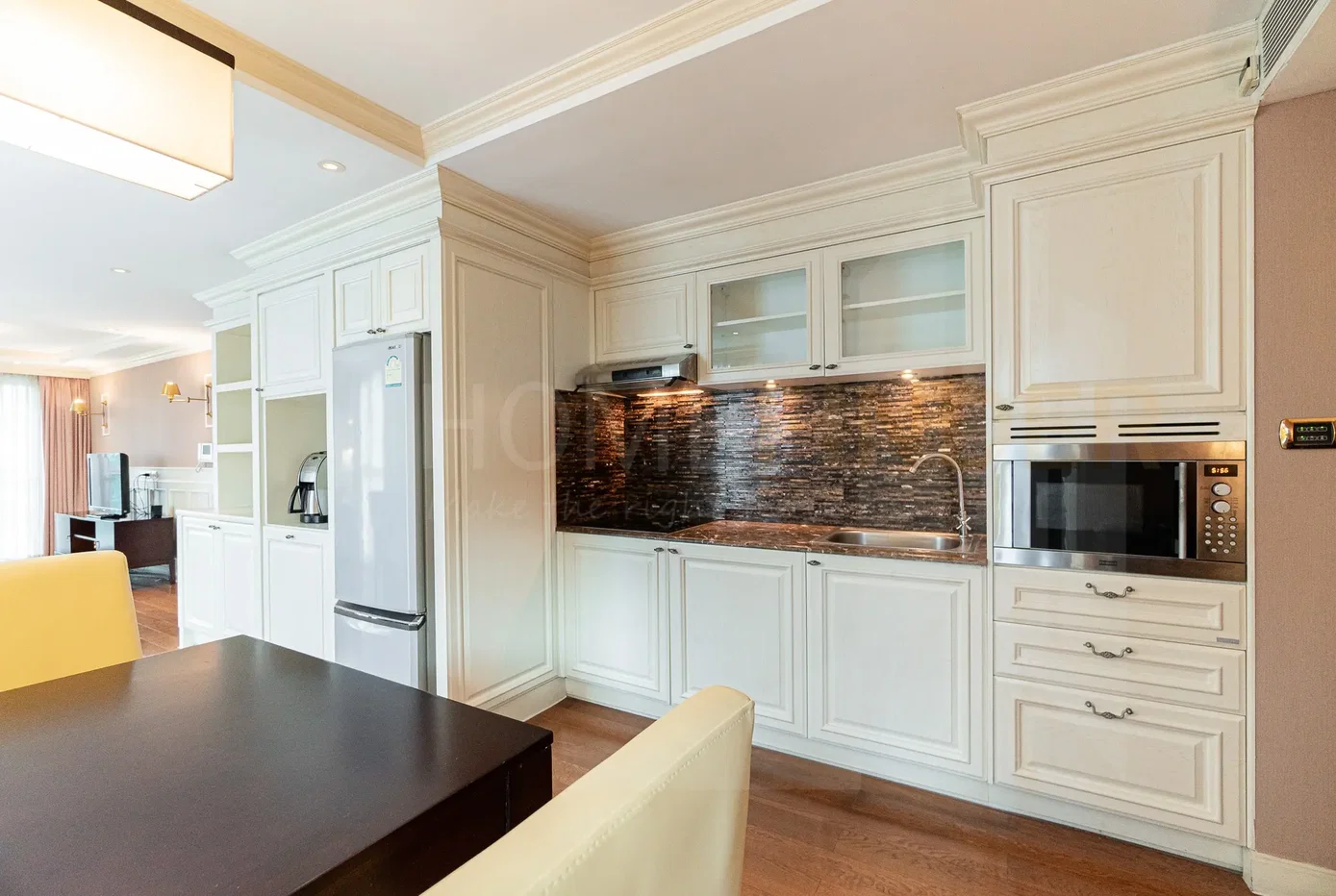 picture L.A.Residence 2 bedrooms, for rent - 6/18
