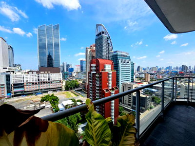Condos for rent : For Rent Condo The Park Chidlom, 2 Bed, 3 Bath, 1 Maid