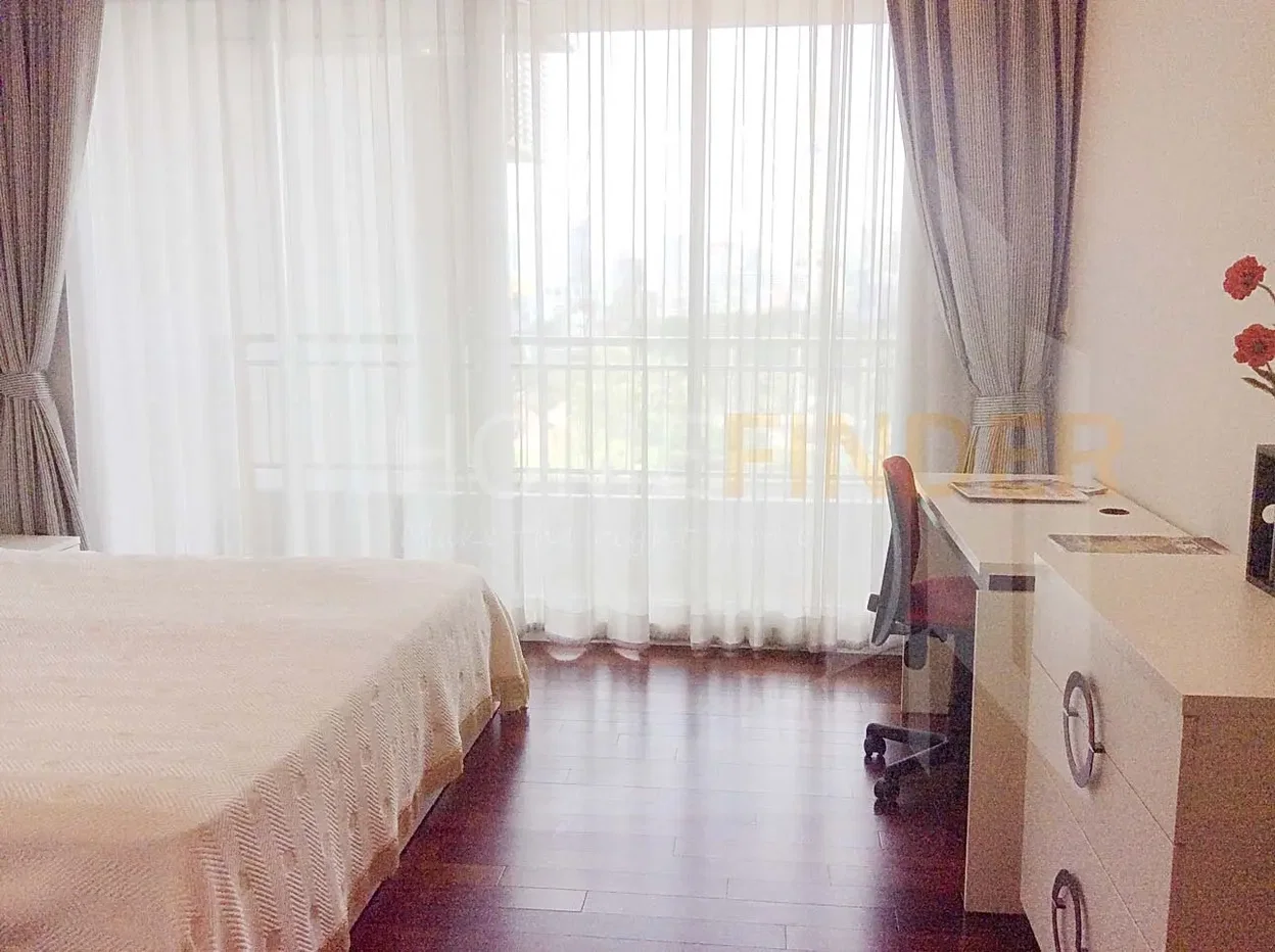 picture Circle Condominium 2 bedrooms, for rent - 9/12