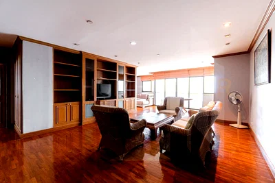 คอนโดให้เช่า : Sathorn Gardens 3 bedrooms, for rent