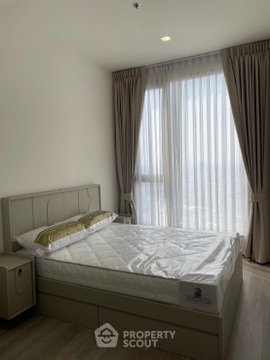 3-BR Condo at Rhythm Charoenkrung Pavilion near BTS Saphan Taksin (ID 1945834)