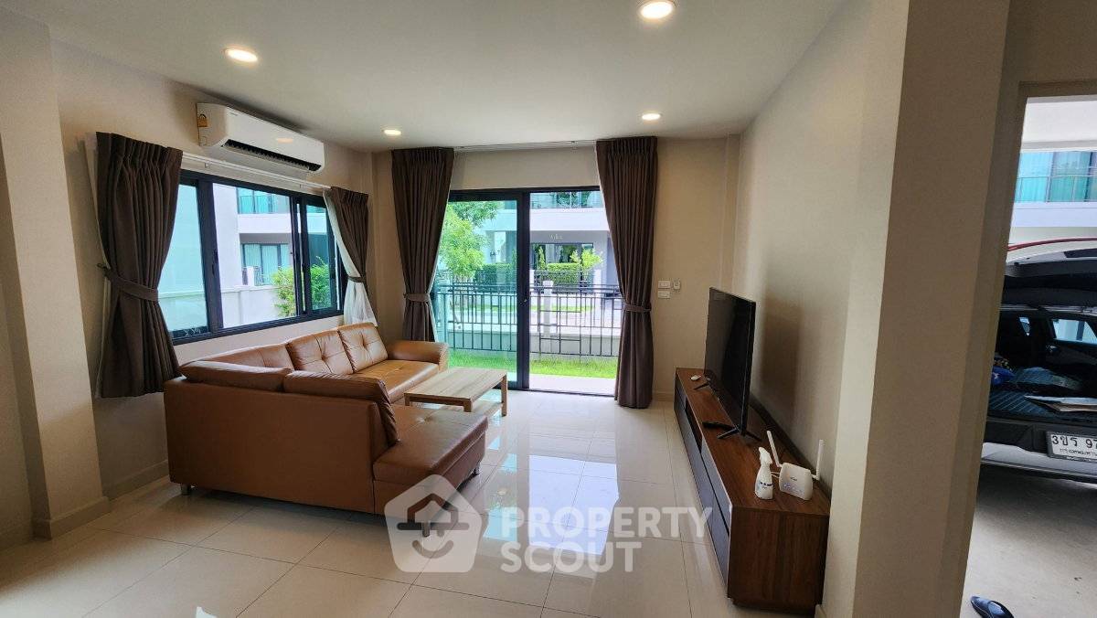 รูป บ้านเดี่ยว 4 ห้องนอน 190 ตร.ม. ให้เช่า Centro Bangna (ID 3257133) - รูปที่ 13/15