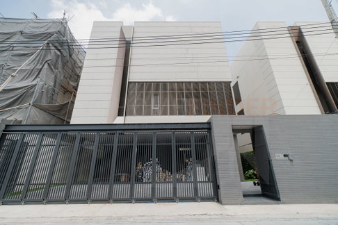 Providence Lane Kaset Nawamin 4 bedrooms, for sale