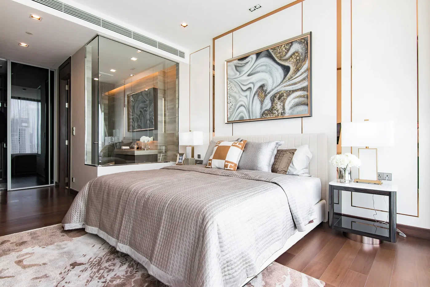รูป Q1 Sukhumvit 2 bedrooms, for sale - รูปที่ 8/10