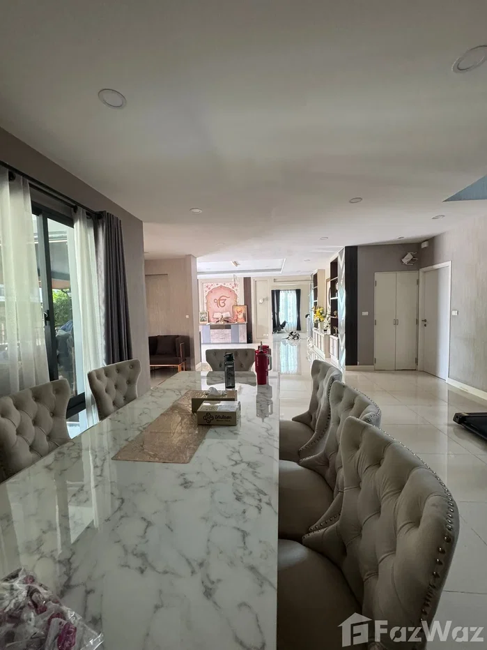 picture Passorn Bangwaek 6739716 - 25/48