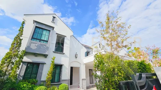 รูปภาพ NANTAWAN RAMA 9 New Krungthepkreetha 4 bedrooms, for rent