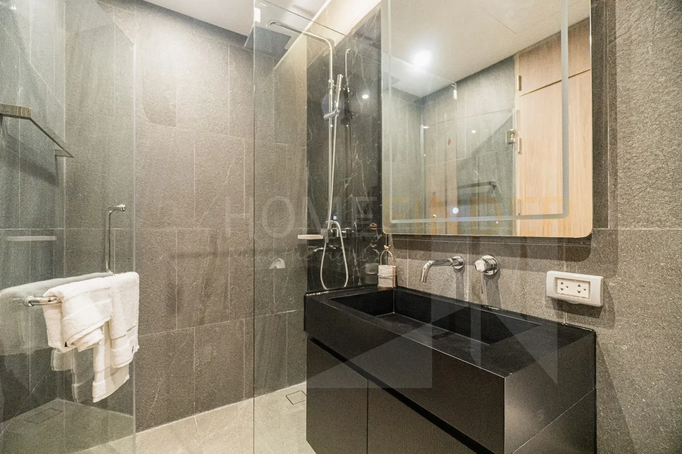 picture Bibury Village Srinakarin 5 bedrooms, for sale - 8/10