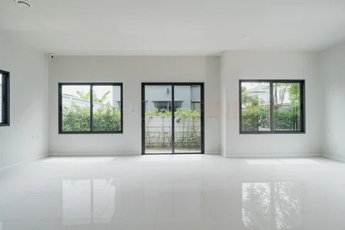 Grand Britania Krungthepkreetha 4 bedrooms, for sale