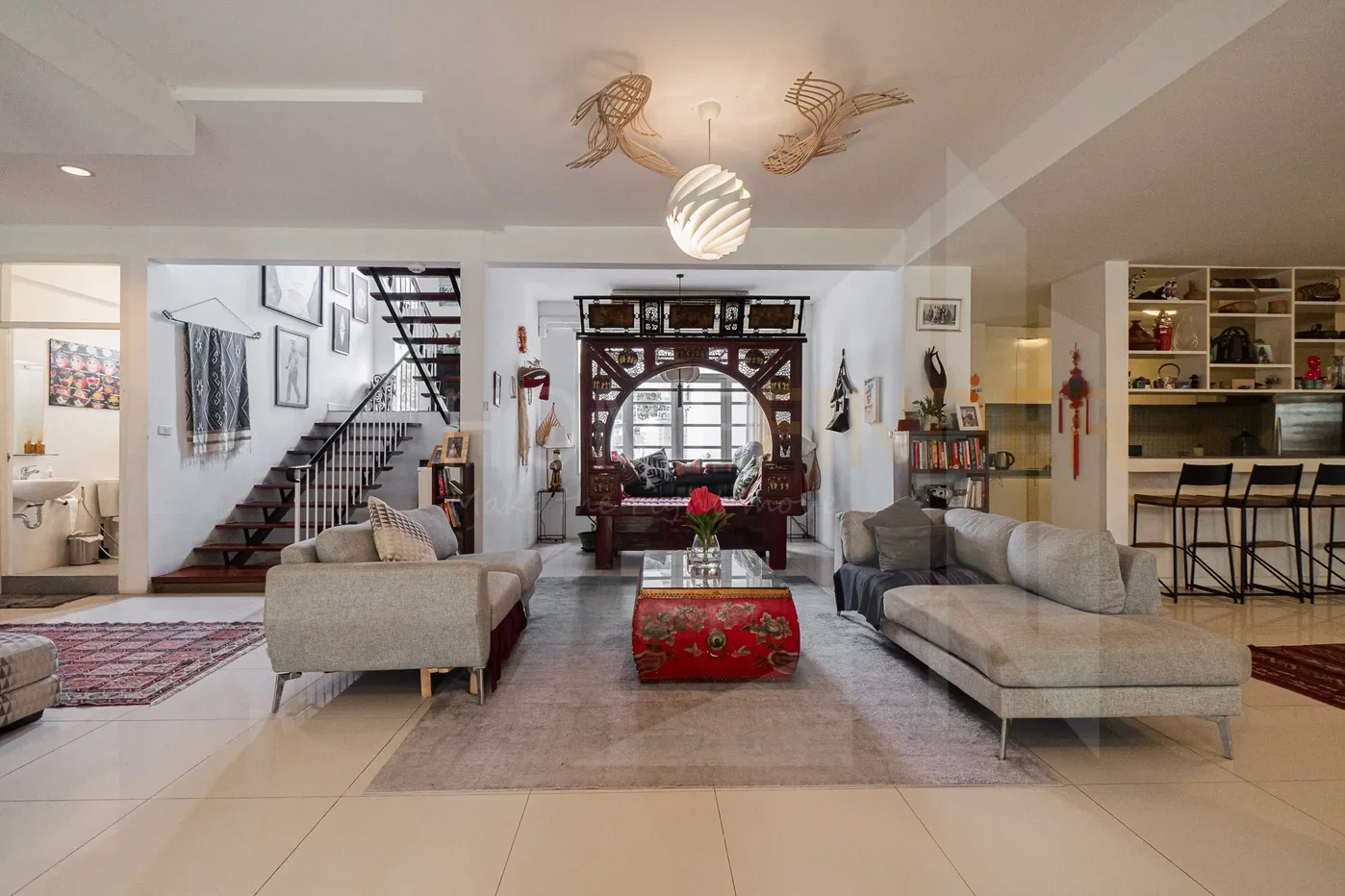 รูป House at Ekkamai 20 4 bedrooms, for rent - รูปที่ 2/13
