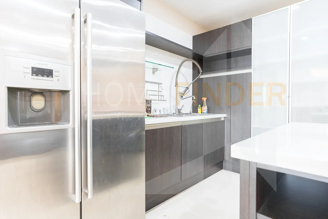 picture Sky Villas Condominium 3 bedrooms, for rent - 4/22