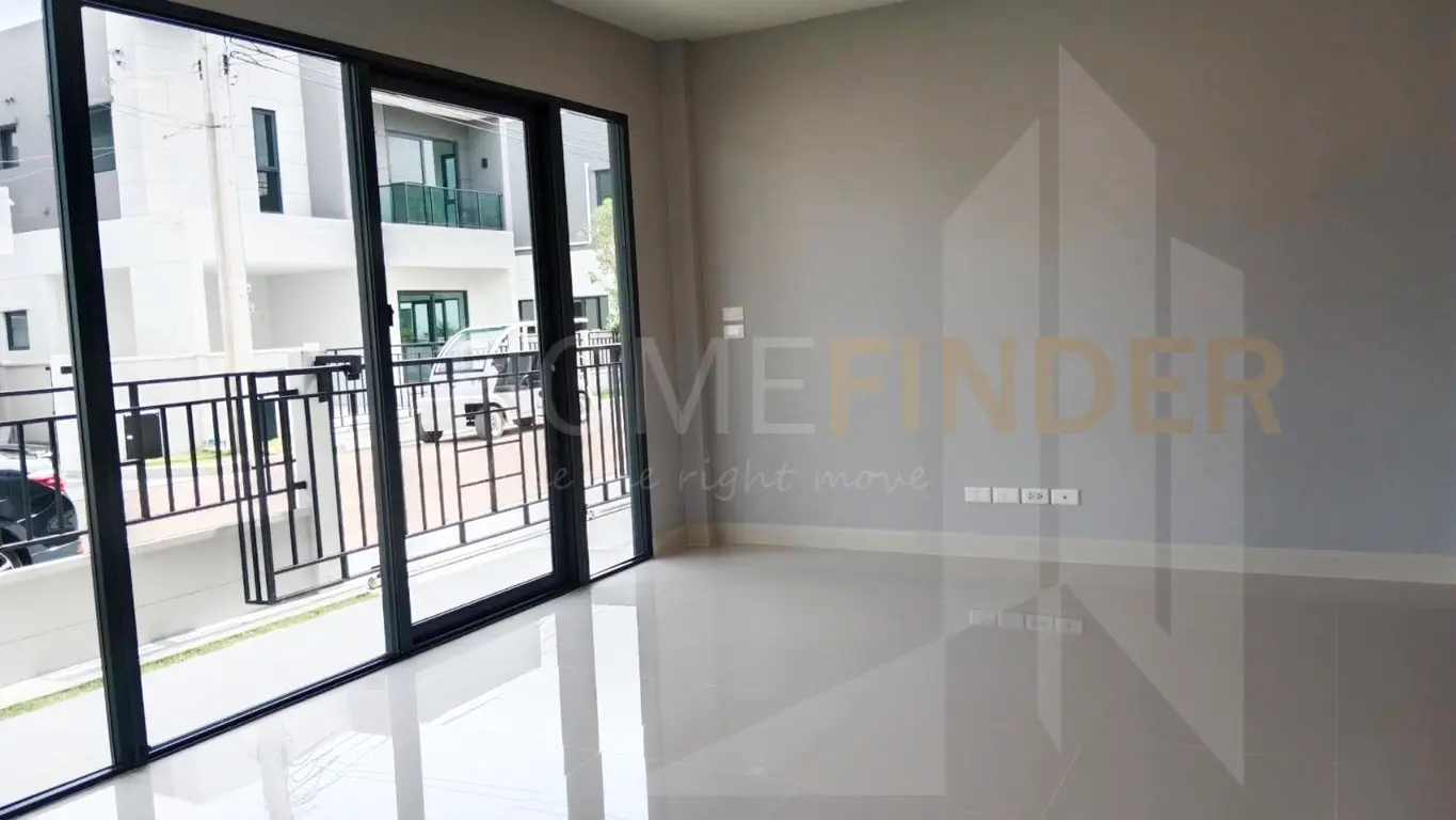 รูป Centro Bangna (NEW) 2 bedrooms, for sale - รูปที่ 3/10