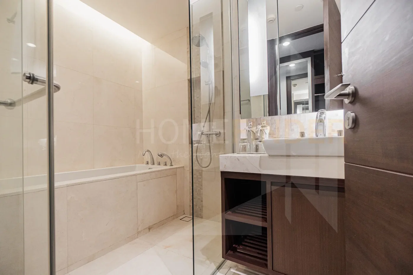 รูป Oriental Residence Bangkok 2 bedrooms, for sale - รูปที่ 7/10